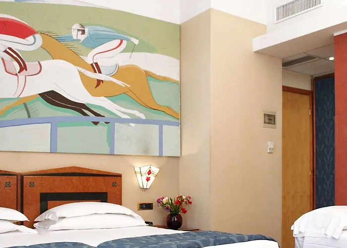 Western Artdeco Hotel 4*