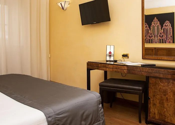 Western Artdeco Rome