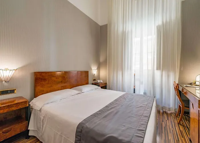 Western Artdeco Hotel 4*